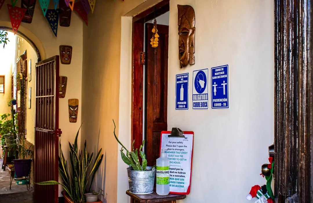 Hostal Ika-1